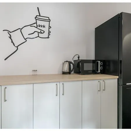 Hostel Room - 15 Min To Old Town Gdansk בית אירוח